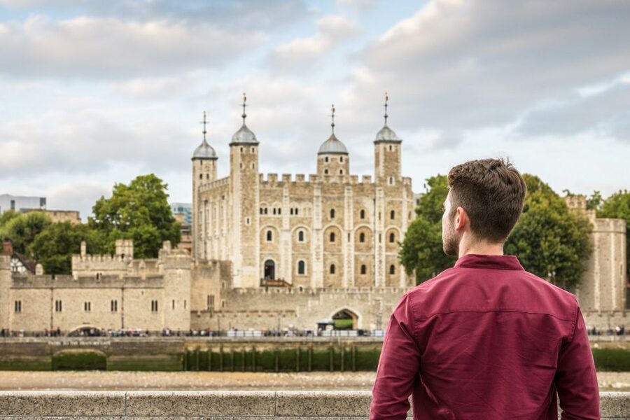 London: Go City Explorer Pass® - Tickets for 2-7 Attractions - Using the Go City app without losing time at the gate