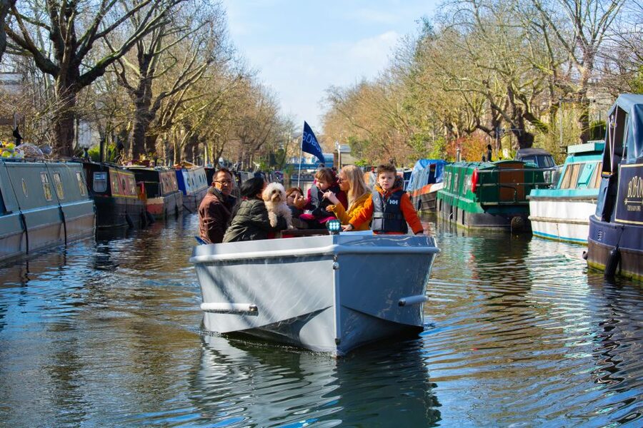 London: GoBoat Rental for Regent's Canal & Paddington Basin - The Start-Up: Training, Controls, and What Speeds Feel Like