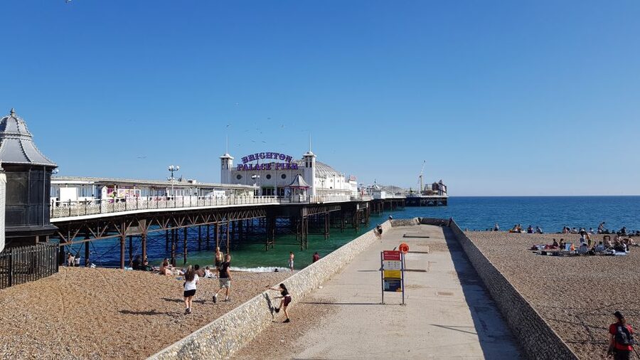 London: Guided Day Trip to Brighton and Seven Sisters - From Westminster to the coast, the ride matters