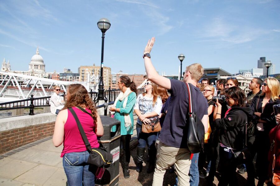 London: Guided Harry Potter Tour - What the stops add up to: movie inspiration, not a theme-park script