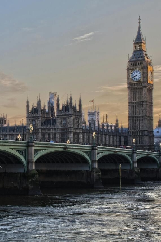 London: Guided Harry Potter Walking Tour of the City - Leadenhall Market: Your First Real Diagon Alley Hit