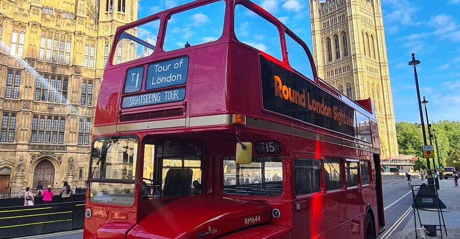 London: Guided Sightseeing Tour on a Vintage Open-Top Bus - Embankment Meeting Point and Finding the Bus Without Stress