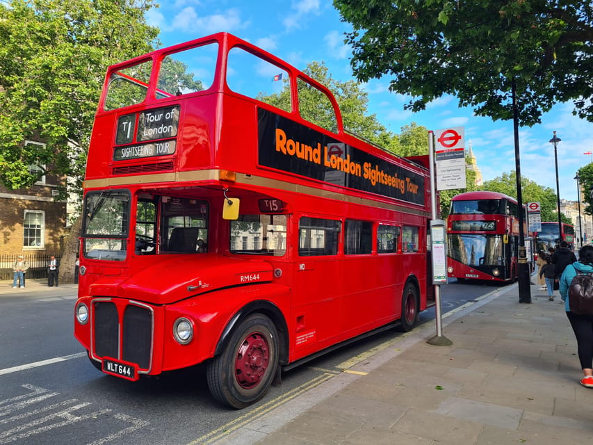 London: Guided Sightseeing Tour on a Vintage Open-Top Bus - Stop by Stop: Embankment, Royal Courts of Justice, and St Paul’s Angles