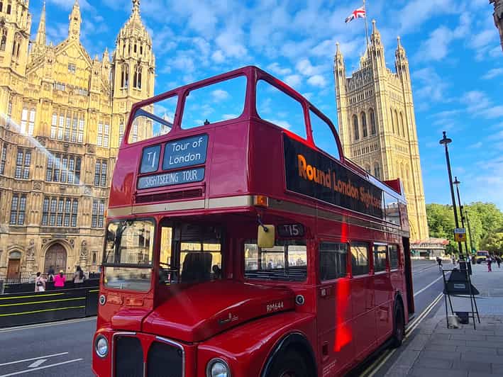 London: Guided Sightseeing Tour on a Vintage Open-Top Bus - Trafalgar Square and Piccadilly Circus: Finishing With Maximum Energy