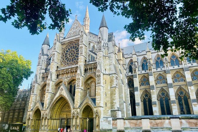 London: Guided Tour Westminster Abbey + Optional Parliament Entry - Westminster Abbey at 9:15, when the stories are easier to hear