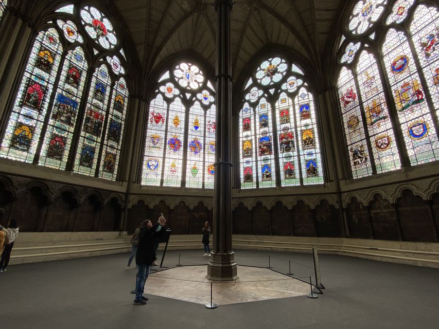 London: Guided Westminster Abbey Tour and Refreshments - Price and value: what you get for $107