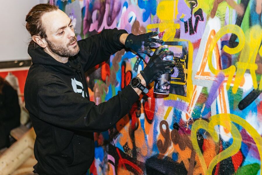 London: Half-Day Street Art Tour and Workshop - Should You Book This East End Street Art Tour and Workshop?