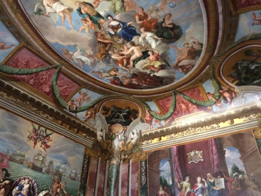 London: Hampton Court Private Guided Tour - Price and Value: What You Pay For, and What to Watch