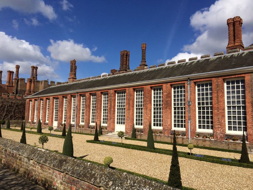 London: Hampton Court Private Guided Tour - Tudor Kitchens: The Heat You Can Actually Feel
