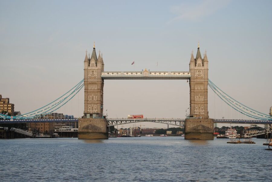 London: Harry Potter 3-Hour Private Walking Tour - Ministry of Magic stops: where the film vibe meets real London