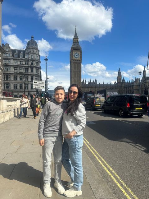 London: Harry Potter Black Cab Tour with Hotel Pick Up - West End Walkways, Leadenhall Market, and St Paul’s Cathedral