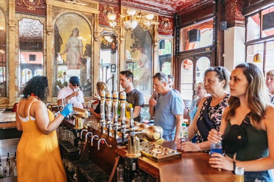 London: Historic Pubs of Central London Walking Tour - Should You Book This Central London Historic Pub Walking Tour?