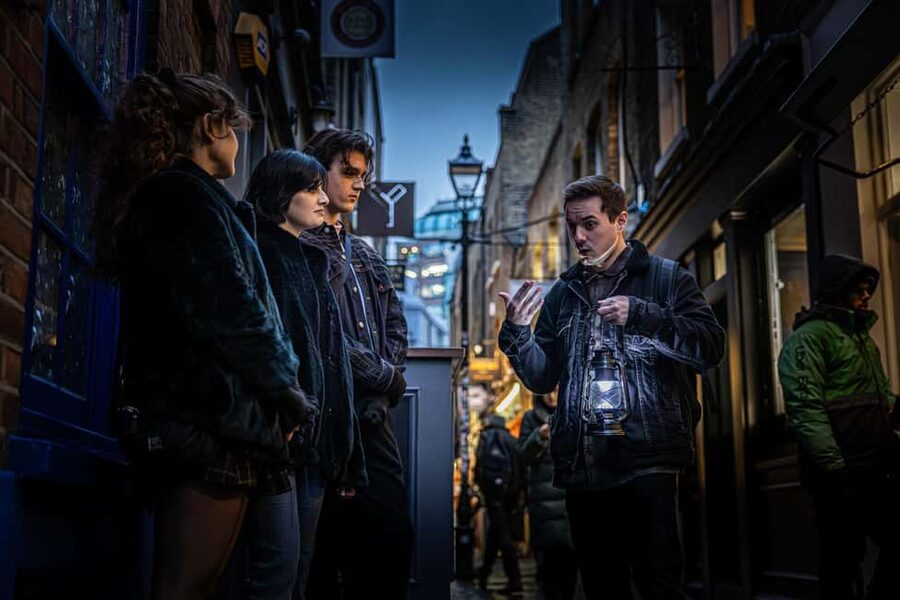 London: Interactive Jack the Ripper Walking Tour - Should You Book This Jack the Ripper Interactive Tour?
