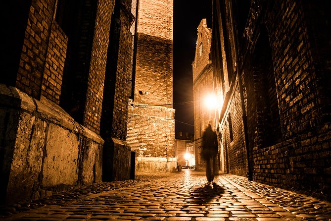London Jack the Ripper Guided Tour with Ripper-Vision - Stops and pacing: what happens along the way