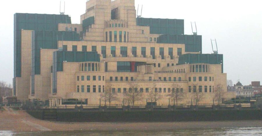 London: James Bond Shooting Locations Tour by Black Taxi - Classic Bond exteriors: Blades Fencing Club, Le Circle Casino, Hotel Europe