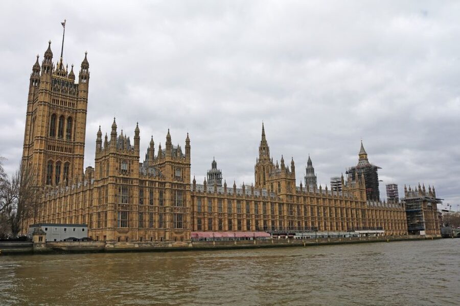 London: Kew to Westminster River Thames Cruise - Price and Value: Is $24.25 a Smart Use of Your London Time?