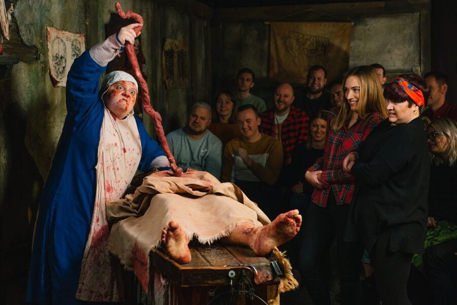 London: London Dungeon, London Eye, & Madame Tussauds Combo - Madame Tussauds: wax figures plus a short 4D option