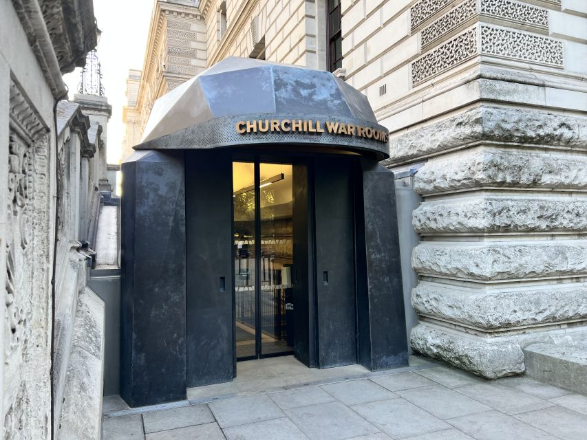 London: London in WW2 and Churchill War Rooms Entrance - Guides you might get, and what makes them stand out in the best groups