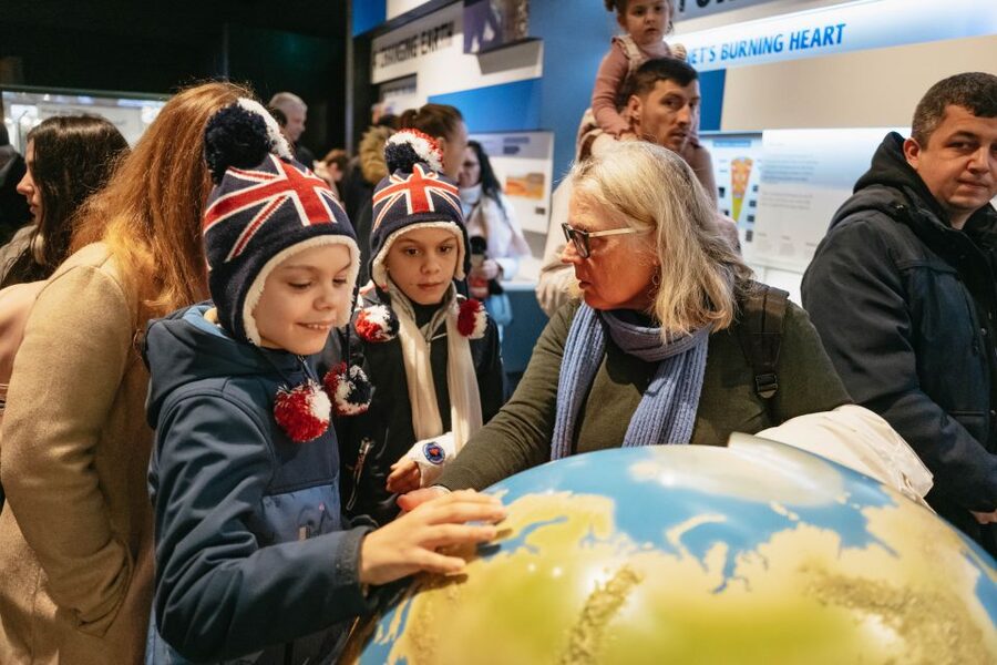London: Natural History Museum Private Guided Family Tour - How the guide turns labels into real understanding