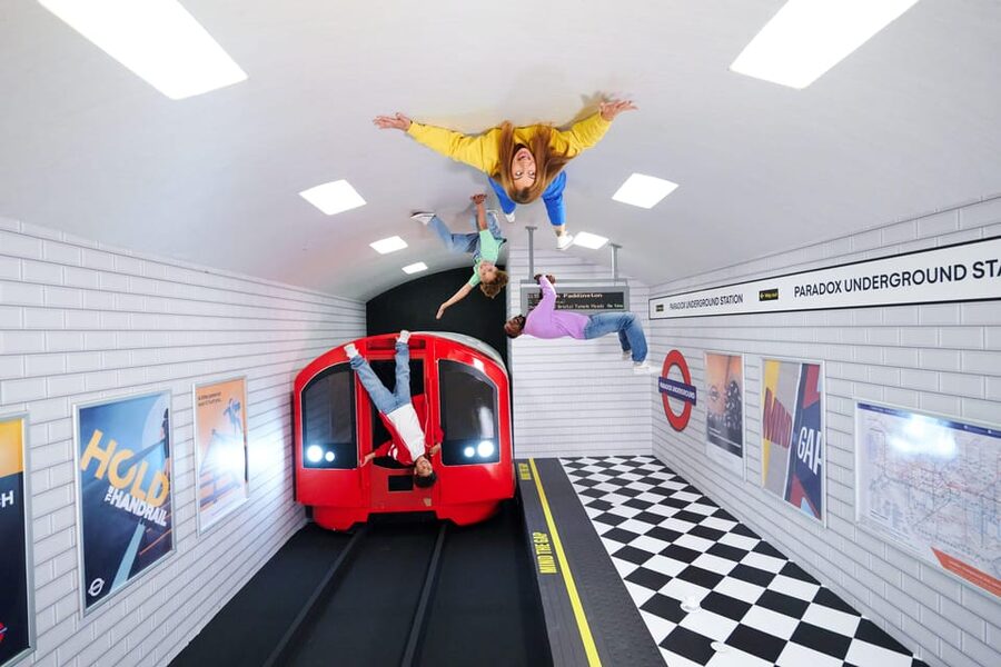 London: Paradox Museum Entry Ticket - Getting Photos Without Losing Your Mind to Queues