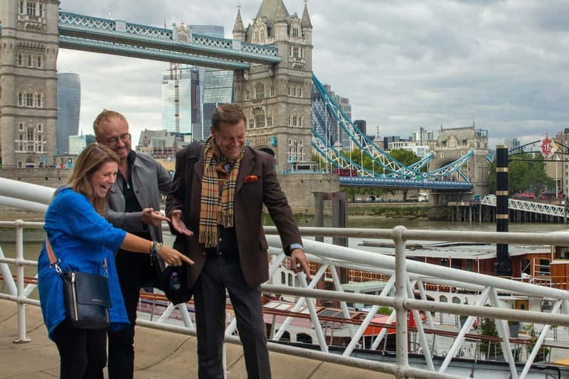 London: Private & Personalized Tour with a Local Insider - Starting the Day With Pickup and a Real Meeting Plan