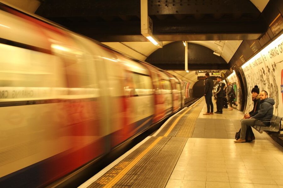 London: Private Underground and Tube Tour - How Accurate Is the Tube Map, Really?
