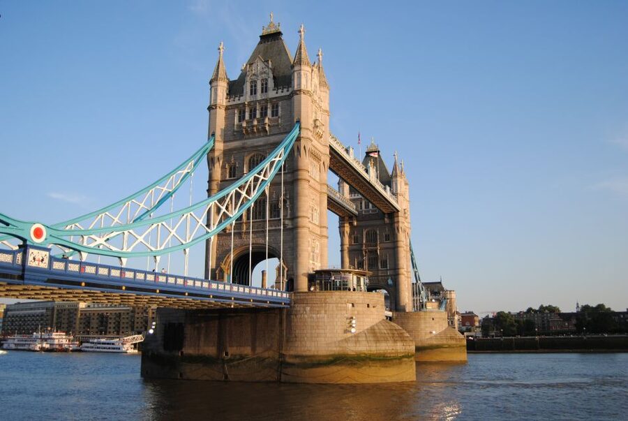 London: Private Walking Sightseeing Tour - Whitehall walk: banqueting, Downing Street, and the feel of power