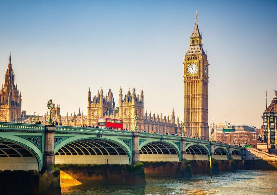 London: Private Walking Tour in Spanish - Lunch and the Covent Garden to Chinatown Shift