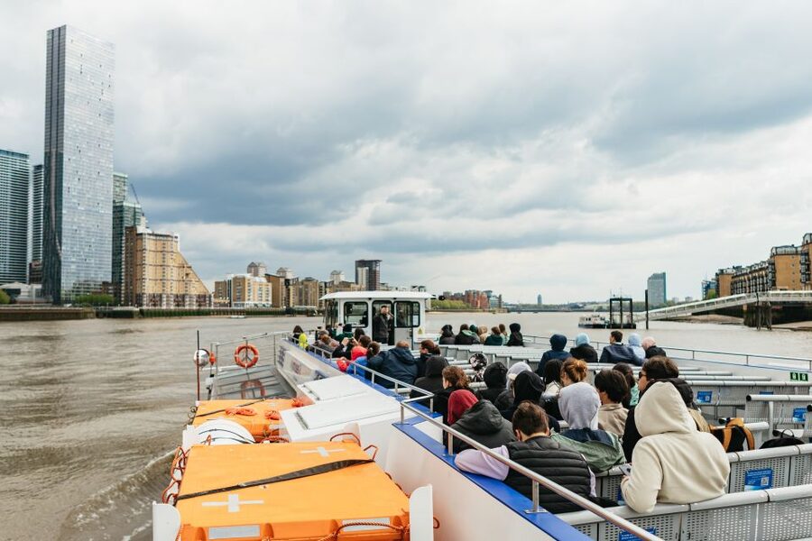 London: River Thames Hop-On Hop-Off Sightseeing Cruise - Why the Thames Hop-On Hop-Off Cruise Feels Smarter Than City Traffic