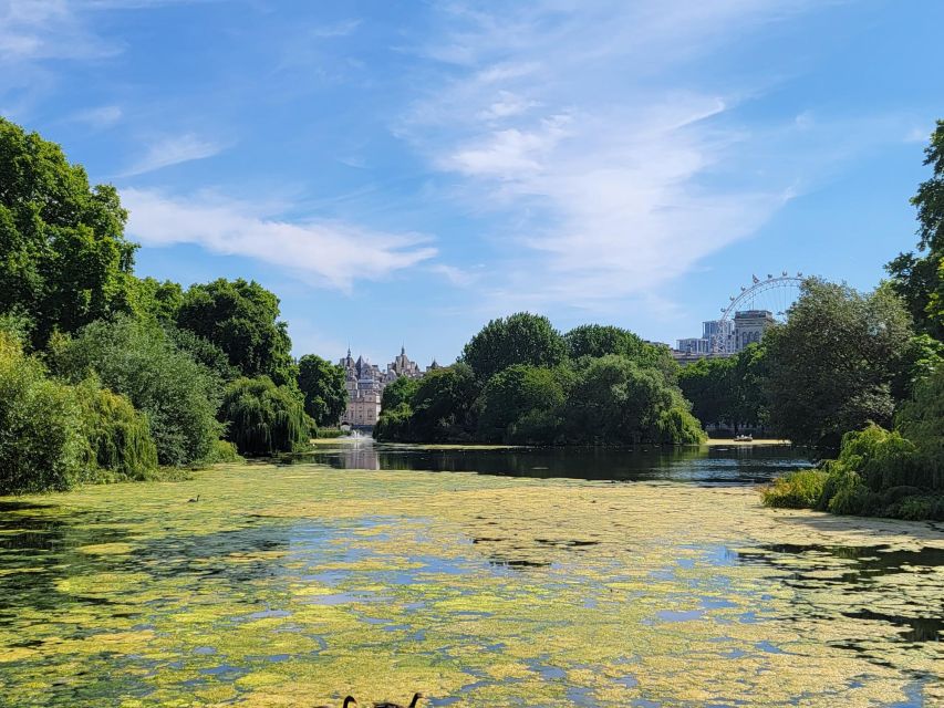 London: Royal Walking Tour and Buckingham Palace Audio Tour - Photo stops and timing, how to make the most of 2.5 hours