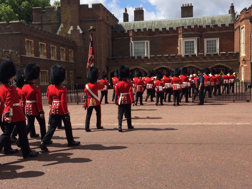 London: Royalty Walking Tour with Changing of The Guard - Key things to know before you go