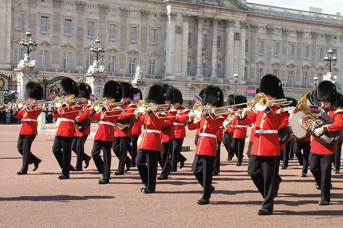London Sightseeing Tour: Guard Change with Tower of London Option - River Thames Cruise From Tower Pier to the London Eye