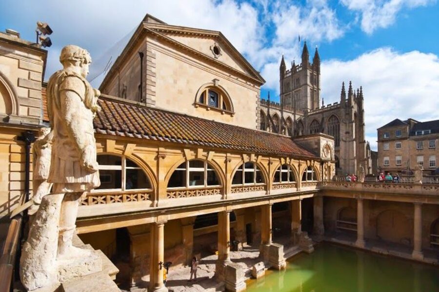 London: Stonehenge, Bath, Lacock, & Avebury Small Group Tour - Key highlights