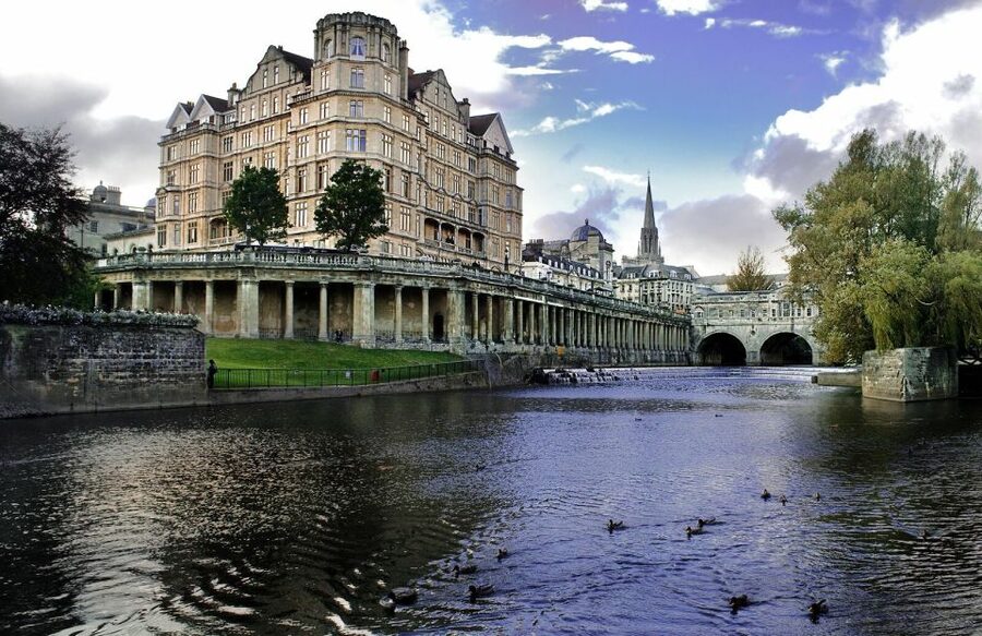 London: Stonehenge, Stratford-Upon-Avon, and Bath Day Trip - Bath’s Georgian charm: using your free time well