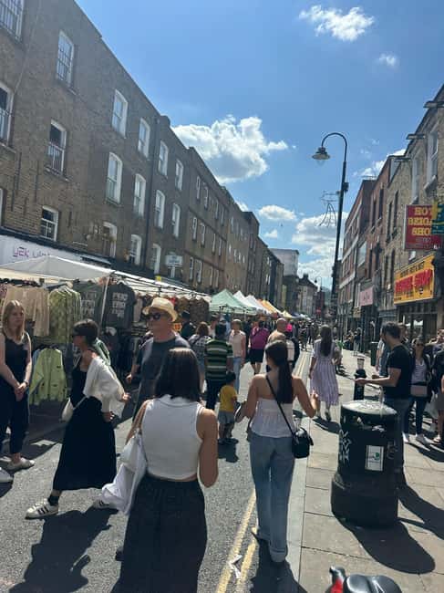 London: Sunday Markets Guided Walking Tour - The meeting point and how the walk stays manageable