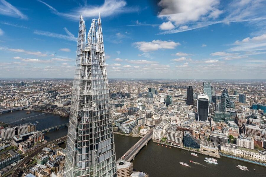 London: The Shard Entry Ticket with Champagne - Multimedia London history: using the view like a map