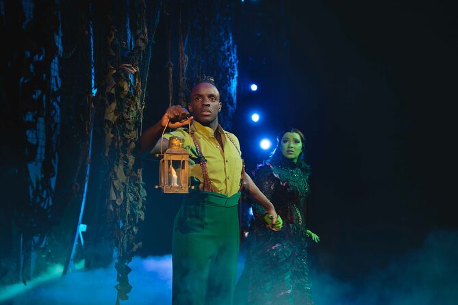 London Theatre: Wicked the Musical - Wicked in London at the Apollo Victoria Theatre, what you’re really signing up for
