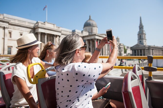 London Tootbus Hop-on Hop-off (Optional Thames Cruise) - Tower of London to Parliament: where the photos stack up
