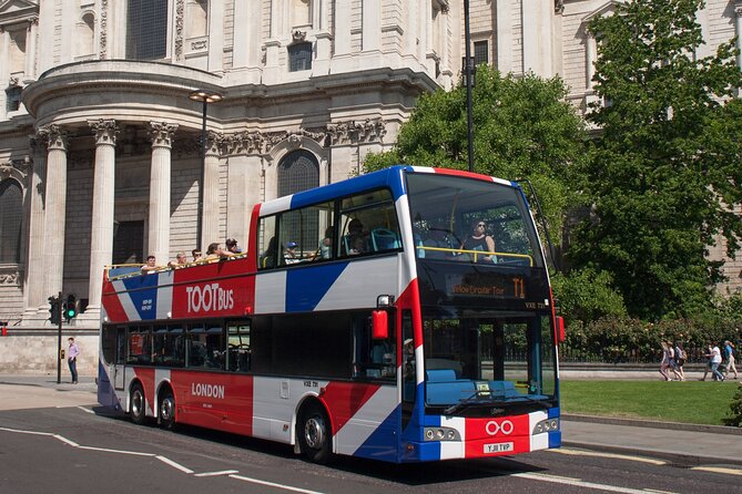 London Tootbus Hop-on Hop-off (Optional Thames Cruise) - Your real tour, the app: audio, walking tours, and stop timing