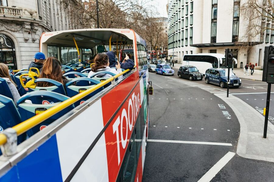 London: Tootbus Must-See Hop-On Hop-Off Bus Tour with Cruise - The Thames cruise from City Cruises: the part that people remember