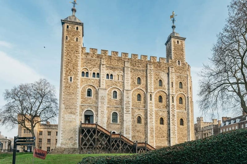 London: Tower of London Entry & Beefeater Private Audience - The Best Reason to Do This Tower Add-On: Real Beefeater Time