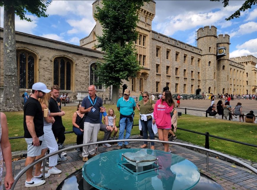 London: Tower of London Guided Tour with Boat Ride - The Thames cruise with a flexible ticket: how to plan it right