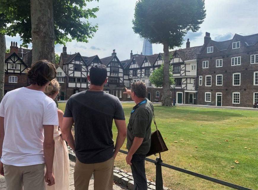London: Tower of London Guided Tour with Boat Ride - What you really get for the price (and why it can be good value)