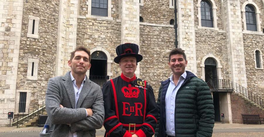London: Tower of London Tour with Crown Jewels & Beefeaters - Potential Quirks: Meetings, Headsets, and Photo Rules