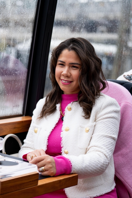 London: Traditional Afternoon Tea Tour in a Luxury Coach - Where Luxury Tea Meets London Icon Views