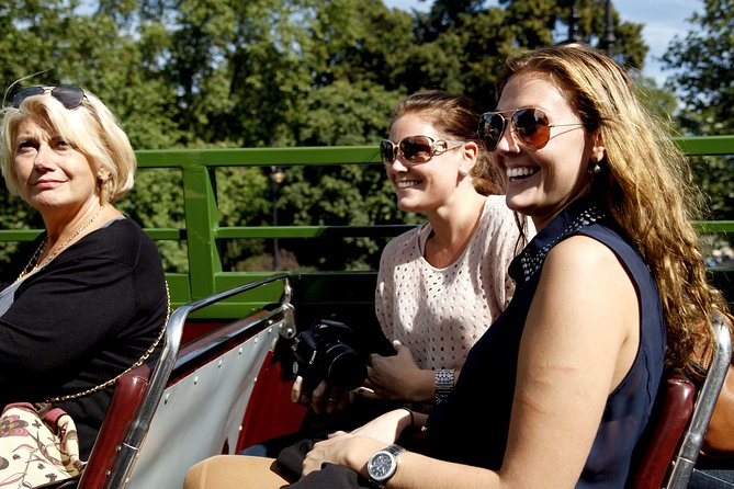 London Vintage Bus Tour Including River Thames Cruise with Optional Lunch - Trafalgar Square, St Paul’s, and Why Quick Stops Can Still Matter