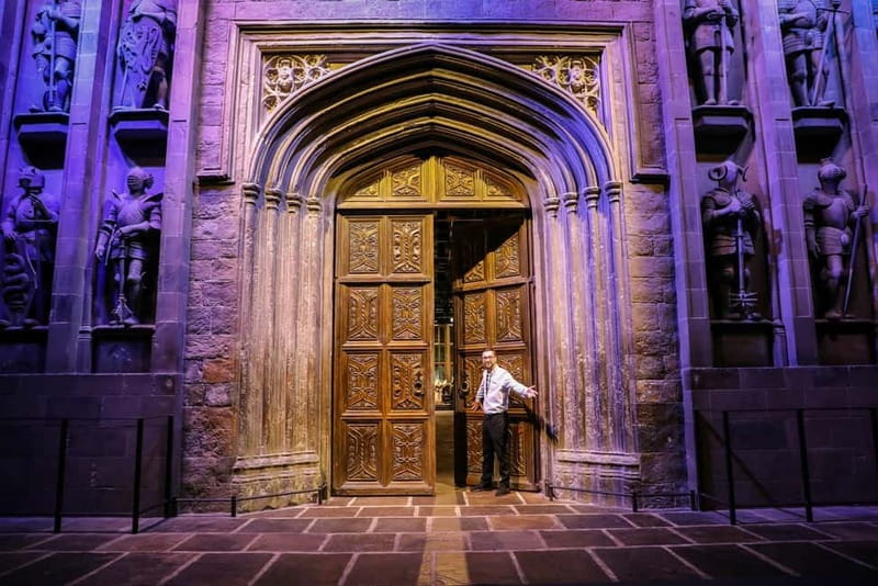 London: Warner Bros. Studio Tour with Transfers - Gift shops, photos for purchase, and what to do with your souvenirs