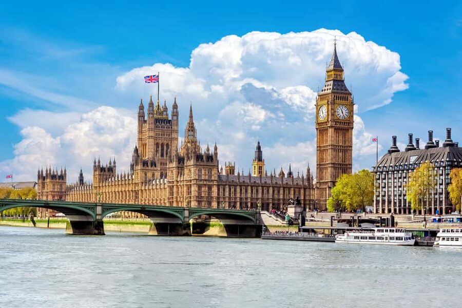 London: Westminster Abbey, Big Ben & Buckingham Guided Tour - Your 4-hour route: Parliament Square to Buckingham Palace and back