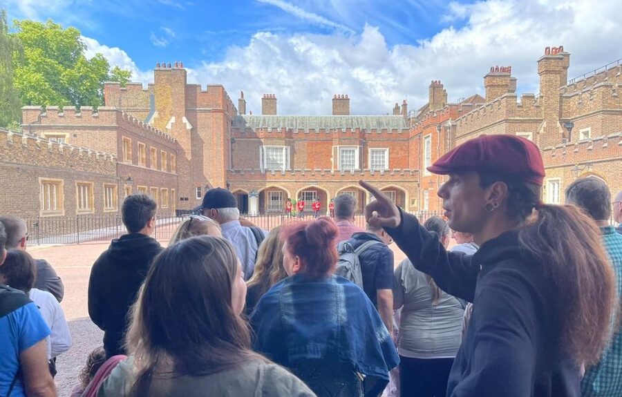 London: Westminster and Changing of the Guard Tour - Key highlights at a glance
