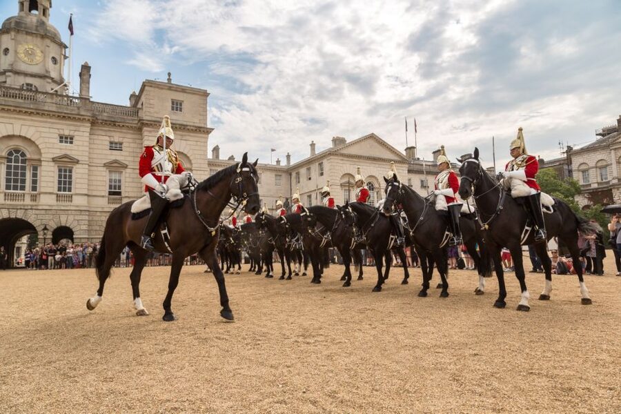 London: Westminster and Changing of the Guard Tour - 10 Downing Street and Whitehall: From Icon to Insight